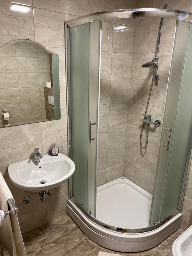 Pansion Smoljan Hotel Medugorje Bagian luar foto