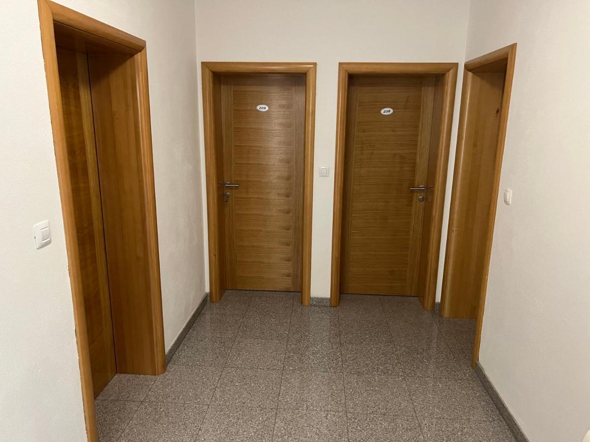 Pansion Smoljan Hotel Medugorje Bagian luar foto